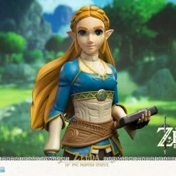 The Legend Of Zelda: Breath Of The Wild Princess Zelda - Character Figure