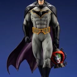 DC Batman: Last Knight On Earth - Batman - Kotobukiya ARTFX Statue Figure [Pre-order]