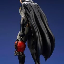 DC Batman: Last Knight On Earth - Batman - Kotobukiya ARTFX Statue Figure [Pre-order]