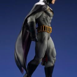 DC Batman: Last Knight On Earth - Batman - Kotobukiya ARTFX Statue Figure [Pre-order]