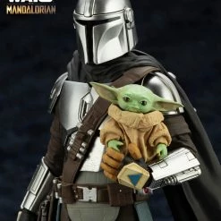 Star Wars The Mandalorian - Mandalorian™ & Grogu™ With Beskar Staff - Kotobukiya ARTFX+ 1/10 Scale Figure (SW193) [Pre-order]