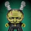 Figures Universal Monsters Frankenstein Glow In The Dark - Kidrobot 8” Vinyl Art Figure [Pre-order]