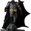 DC Batman: Hush Black Ver. - Medicom Toy Mafex Action Figure