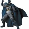 DC Batman: Hush - Stealth Jumper Batman - Medicom Toy MAFEX Action Figure [Pre-order]