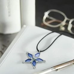 Kingdom Hearts - Aqua - Square Enix Wayfinder Pendant [Pre-order]