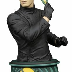 Diamond Select Toys LLC Green Hornet Kato - Diamond Select Toys 1/7 Scale Bust Figure