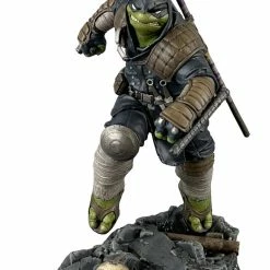 Diamond Select Toys LLC TMNT Gallery Last Ronin - Diamond Select Toys PVC Statue Figure Figures