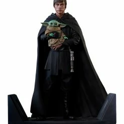 Diamond Select Toys LLC Star Wars Premier Collection Mandalorian Luke & Grogu - Diamond Select Toys Statue Figure [Pre-order]