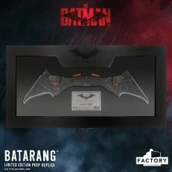 Batman Batarang LTD Edition - Factory Entertainment Prop Replica [Pre-order] DC