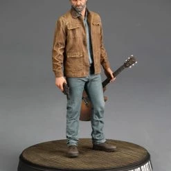 The Last Of Us Part II - Joel - Dark Horse Comics Non-Scale Figure [Pre-order] Figures