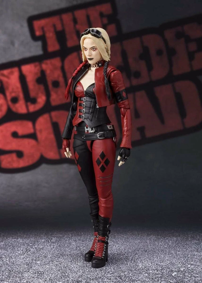 One Piece DC Harley Quinn (The Suicide Squad 2021) - Bandai Spirits S.H.Figuarts (Pre-order) Dec 2021 3 One Piece DC Harley Quinn (The Suicide Squad 2021) - Bandai Spirits S.H.Figuarts (Pre-order) Dec 2021