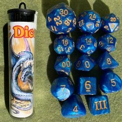 GOODMAN GAMES Dungeon Crawl Classics: Maned Wyrm Dice Set