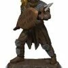 WIZKIDS Dungeons & Dragons: Icons Of The Realms Premium Figures W7 Male Human Fighter Fantasy Miniatures