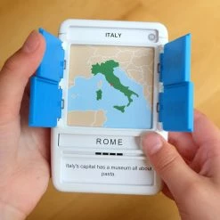 Poptacular 100 PICS Italy Card Game Non-Collectible Card Games
